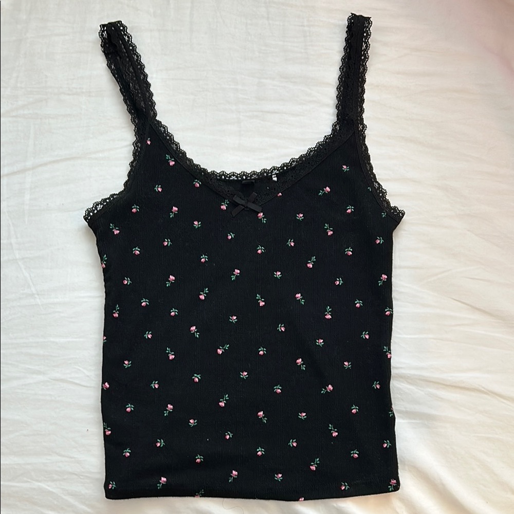 Black floral tank top